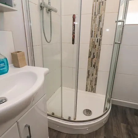 Nyaraló River Forge Whitby